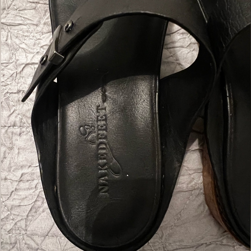 Black Cork-Platform Women's Thong Sandals - Picture 3 of 4